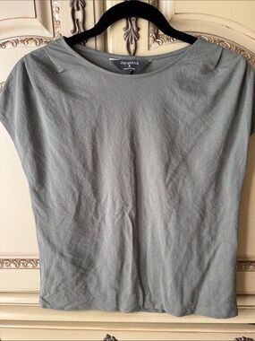 Primark Women's Short Sleeve Crew Neck Tee in Sage Green